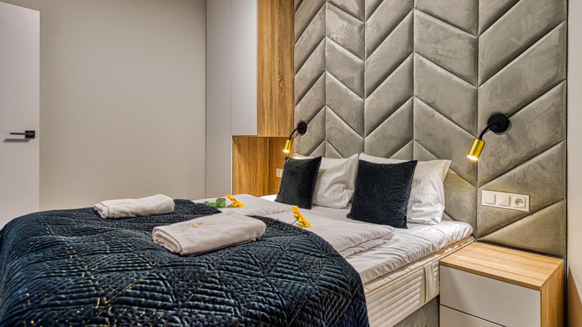 Apartamenty Z Basenem I Saunami Stone Hill Resort II Vip Centrum By Royal Aparts ชกลาร์สกา ปอเรมบา ภายนอก รูปภาพ