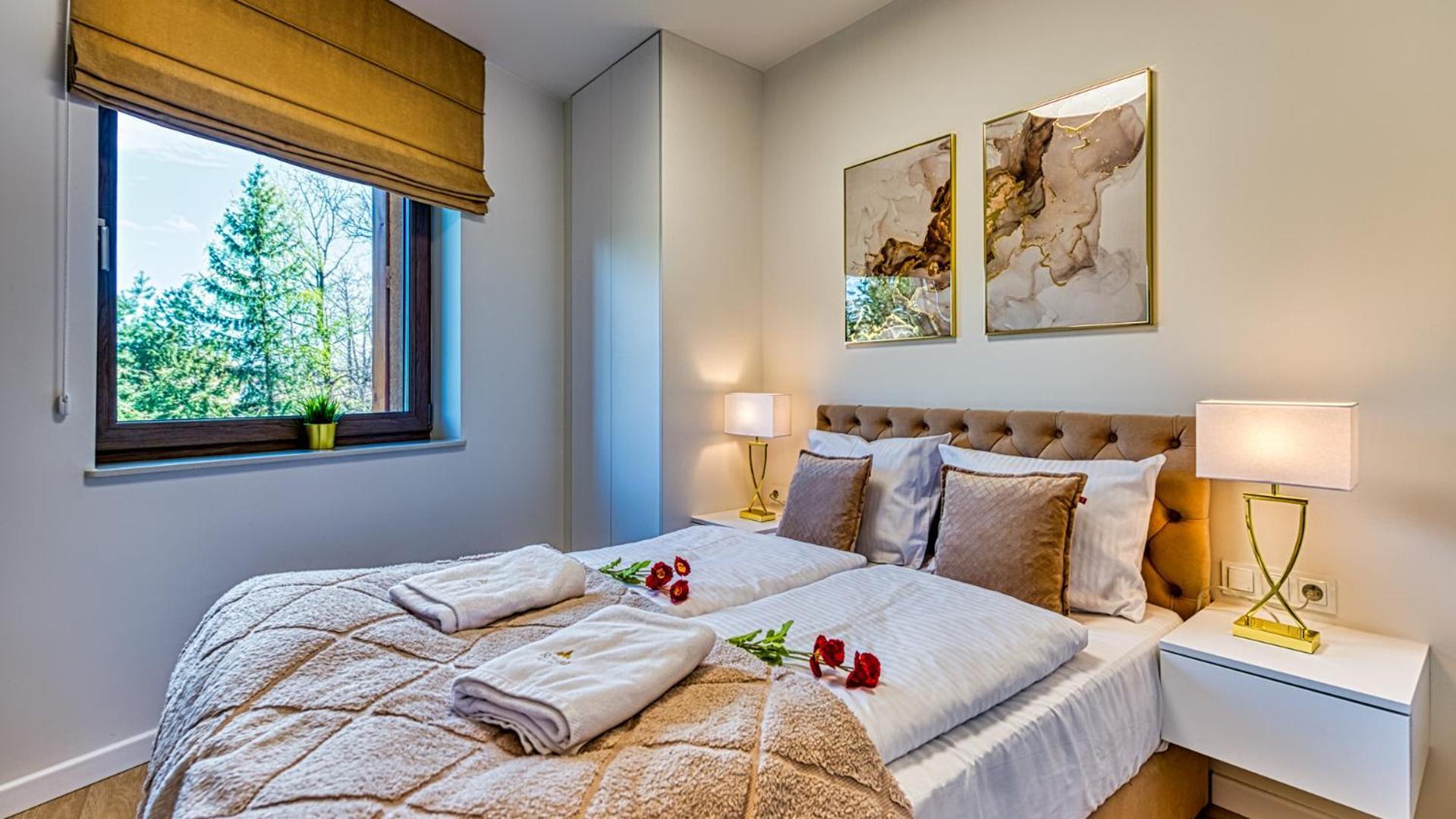 Apartamenty Z Basenem I Saunami Stone Hill Resort II Vip Centrum By Royal Aparts ชกลาร์สกา ปอเรมบา ภายนอก รูปภาพ