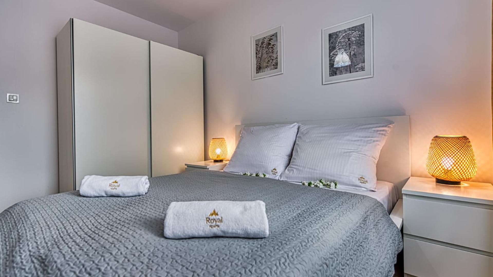 Apartamenty Z Basenem I Saunami Stone Hill Resort II Vip Centrum By Royal Aparts ชกลาร์สกา ปอเรมบา ภายนอก รูปภาพ
