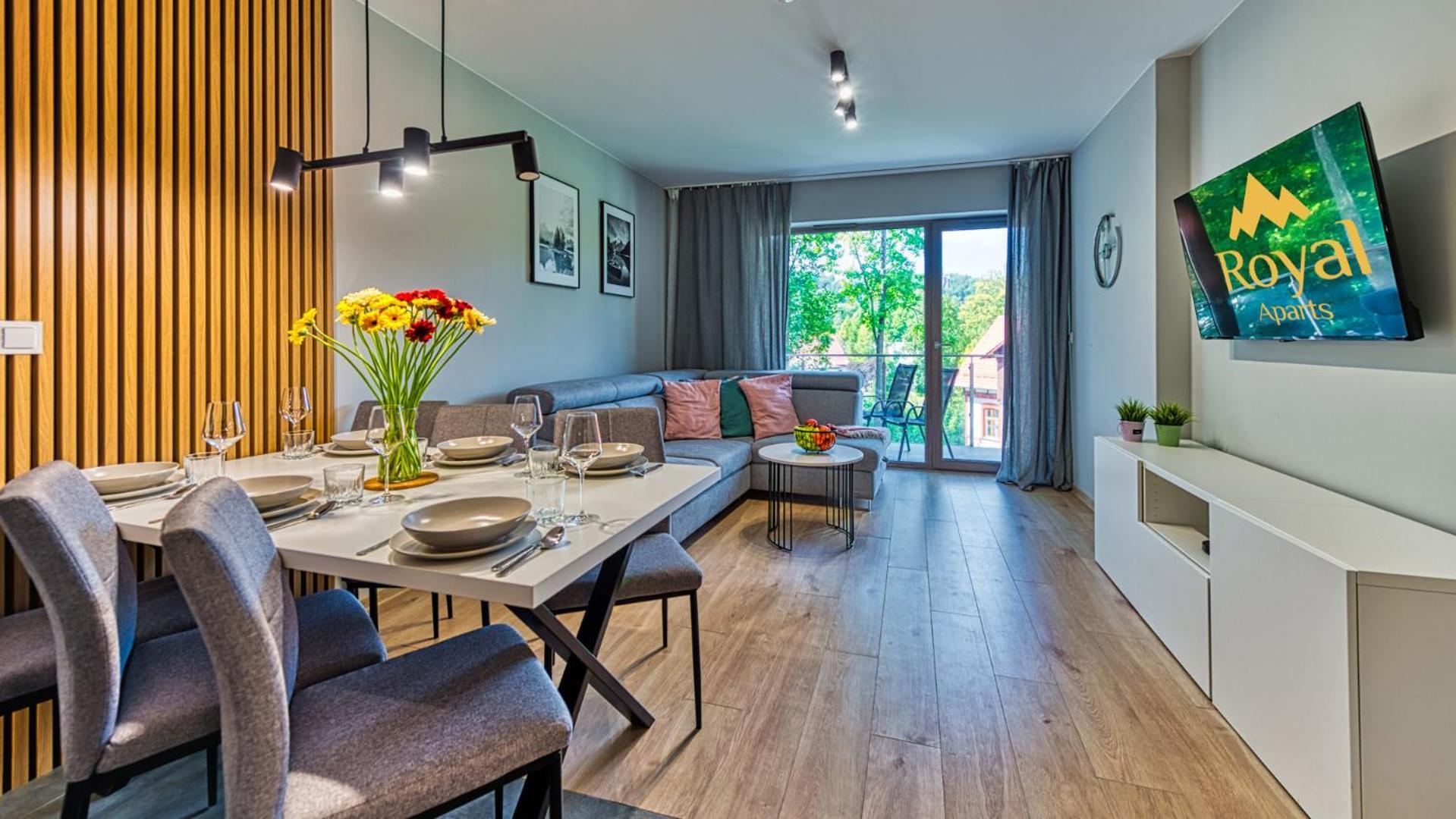 Apartamenty Z Basenem I Saunami Stone Hill Resort II Vip Centrum By Royal Aparts ชกลาร์สกา ปอเรมบา ภายนอก รูปภาพ